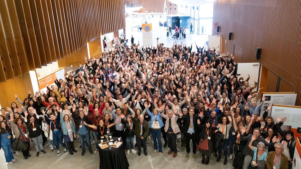 ParqueCiencias's tweet photo. Más de 400 profesionales de la comunicación social de la ciencia se han reunido durante tres días en el Parque de las Ciencias para debatir sobre el presente y el futuro de la profesión bajo el lema de "La unión hace la ciencia". https://t.co/PoMyjjqhML