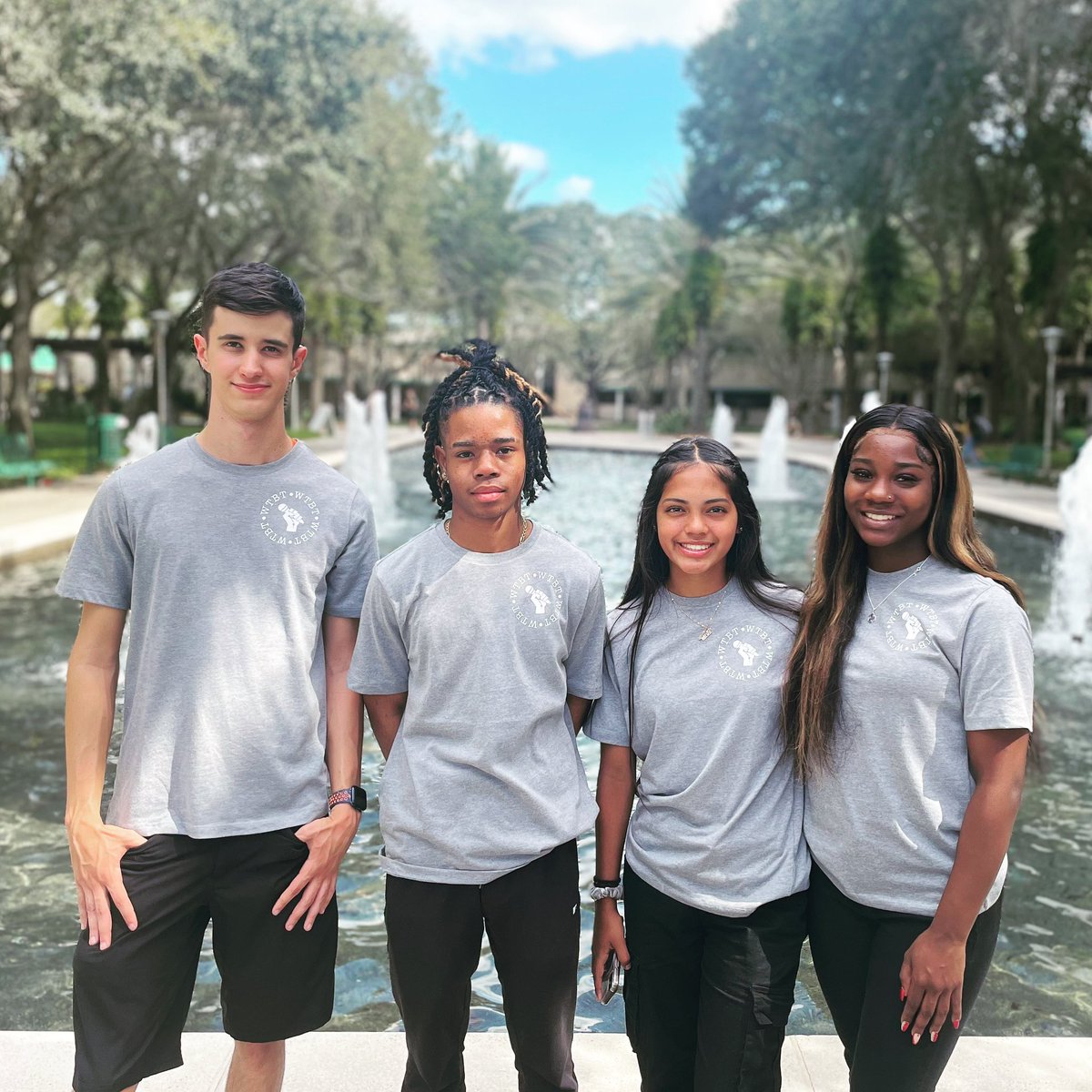 myTBThs's tweet image. Yesterday, a few of our TV production students dive into the world of media excellence at FSPA, hosted by USF 📺🌟 #MediaMasters #USFAdventures
#TampaBayTech #ARatedSchool #TBT #TechTechTech #TitanPride #over50yearsStrong #HighSchool #SDHC #Tampa #TampaBay