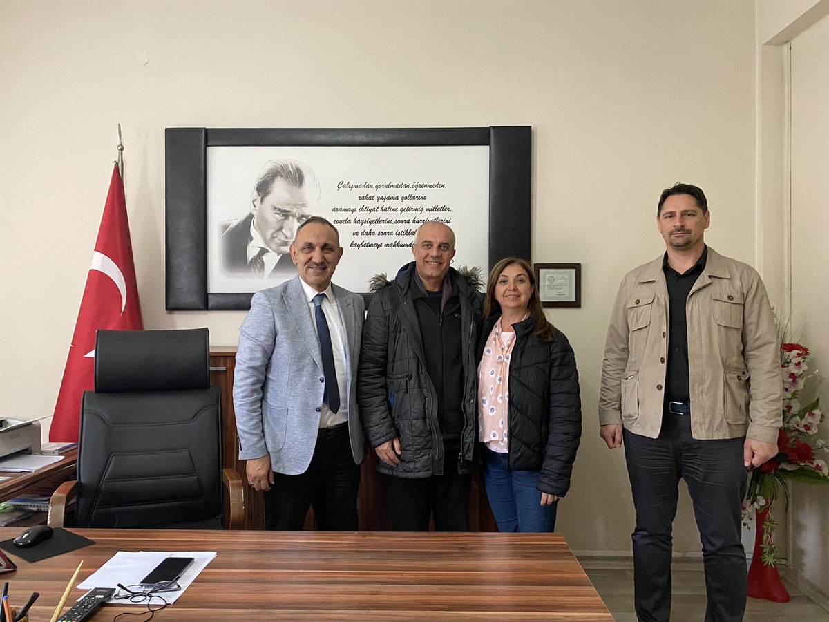 MilliBorcka's tweet photo. TÜBİTAK Bilim Söyleşileri Kapsamında İlçemize Gelen Ortadoğu Teknik Üniversitesi Öğretim Üyesi Doç. Dr. Tarkan GÜRBÜZ İlçe Milli Eğitim Müdürümüzü Ziyaret Etti.

Nazik ziyaretlerinden dolayı Doc. Dr. Tarkan GÜRBÜZ'e teşekkür ederiz. https://t.co/4NdLrfgj1W