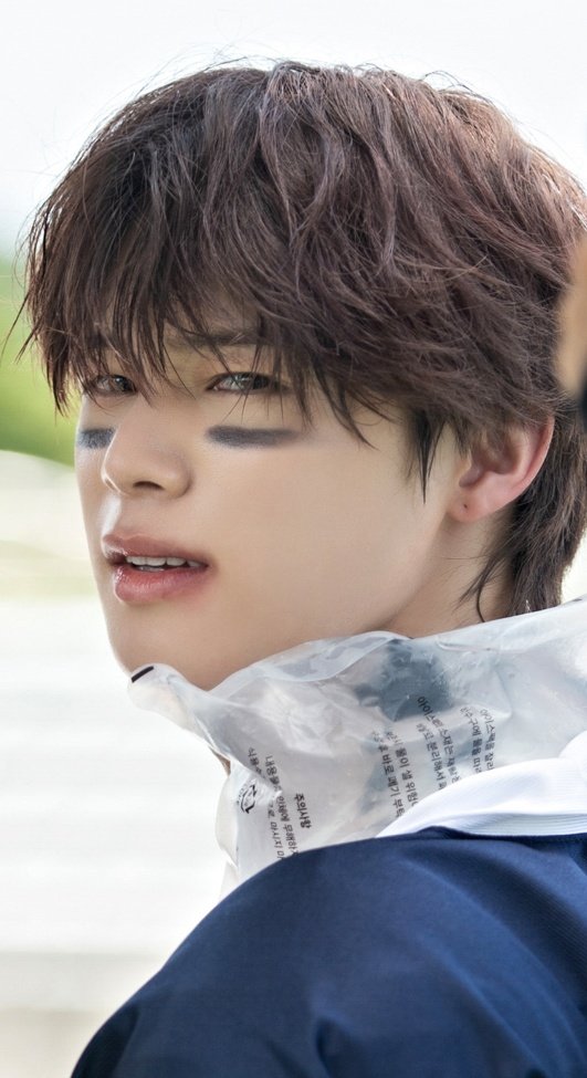 ella_for_K's tweet photo. @andTEAMofficial #STARTLINE
#FirstHowlingNow
#andTEAM #kykyurdu
Stunning eyes https://t.co/jReFx6cVuD