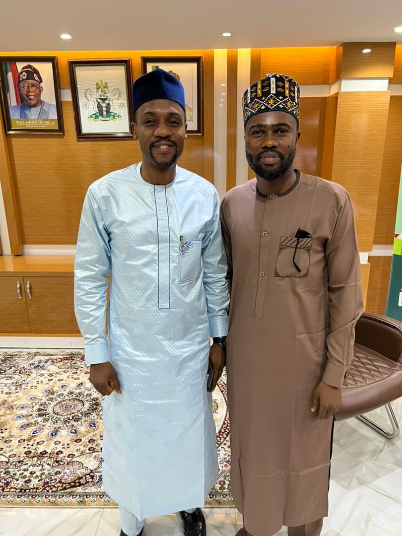 RayyanMovement's tweet photo. Masha Allah 🤝🤝🤝 https://t.co/xY6rJv3llQ