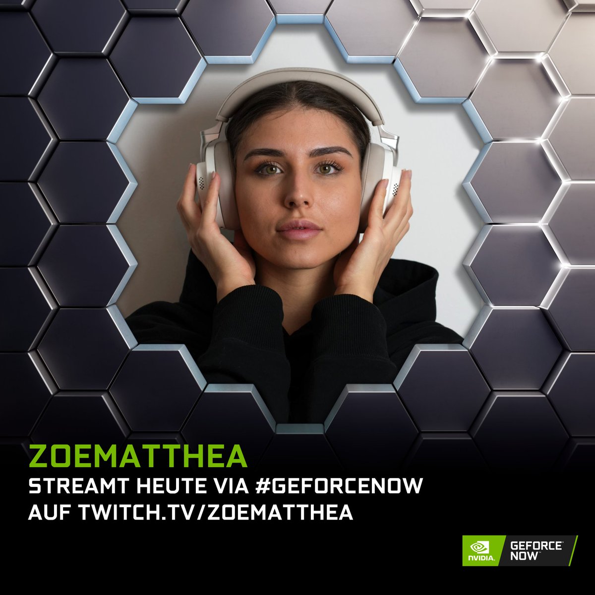 zoematthea tweet media