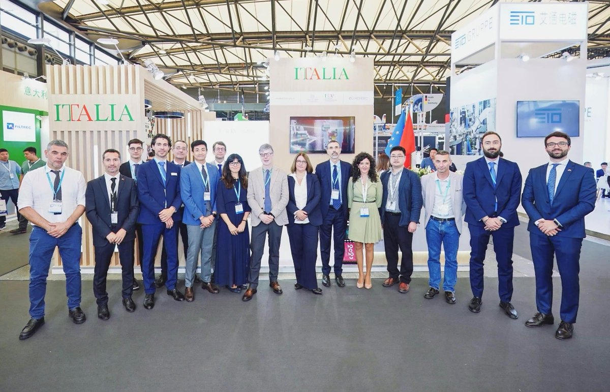 Ieri, in occasione della 𝟮𝟳ª 𝗲𝗱𝗶𝘇𝗶𝗼𝗻𝗲 di <a href="/PtcAsia/">PTC ASIA</a>, il Console Generale d’Italia a Shanghai, Tiziana D’Angelo, ha incontrato le aziende italiane presenti, raccogliendo in prima persona le esperienze degli imprenditori italiani che operano nel Paese - <a href="/ItalyinShanghai/">ItalyinShanghai</a>