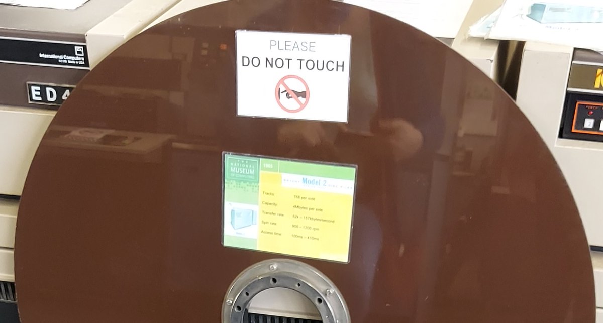 TheBinaryGirl's tweet photo. @GendoWasRight @CommodoreBlog It is 8Mb, 4Mb per side. You can just see on the label... (taken by me just at the end of lockdown, 12/09/2020) https://t.co/qlp80SsG2d