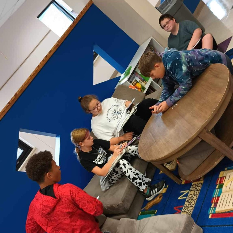 NeodeshaSchools's tweet photo. Mrs. James' class held a congressional hearing from the We The People curriculum. Here the students are planning out their testimony. #usd461 #northlawn #believeachieveproceed #wethepeople https://t.co/t3YciSPEpK