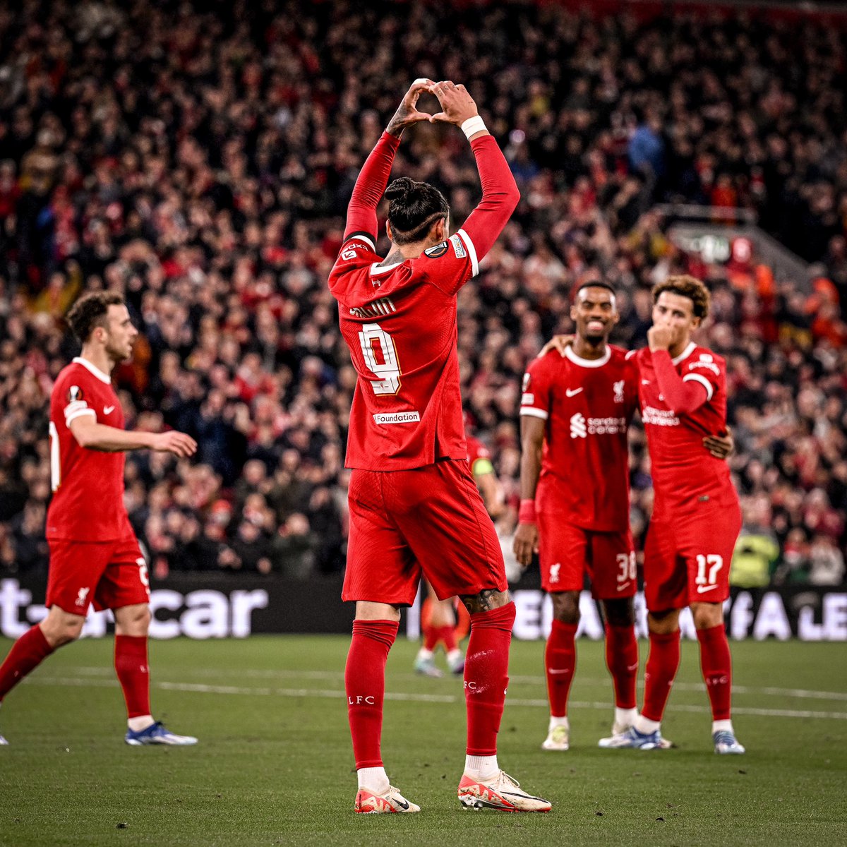 Darwin Núñez tweet media