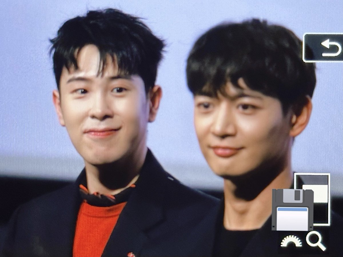 tiny__po's tweet image. 231027 무대 인사

해병대 선배님? ㅋㅋㅋ

#표지훈 #피오