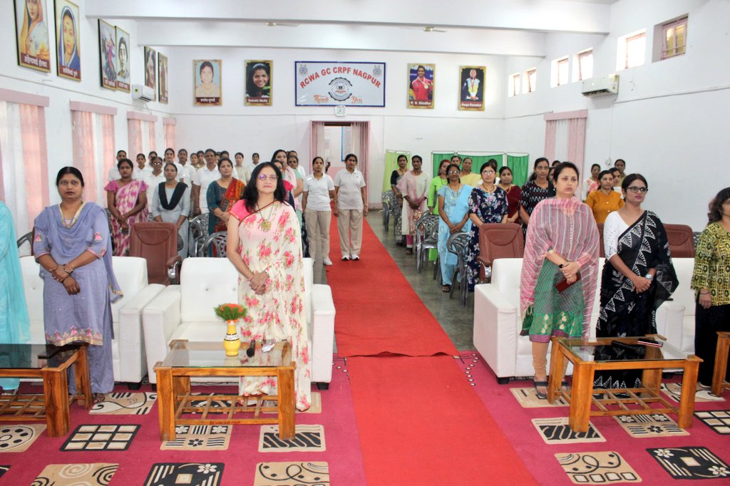 fwcgcngrcrpf's tweet photo. Awareness program on "Carcinoma cervix &amp; Breast cancer" was organised on 26/10/2023 at FWC, GC Nagpur under guidance of Smt Keerti Jambholkar (President RCWA, Nagpur). Valuable information was given by Dr Madhu Sagdeo (Gynaecologist CH NGR) to families &amp; personnel of 213 (M) Bn. https://t.co/rBwwS03lSK