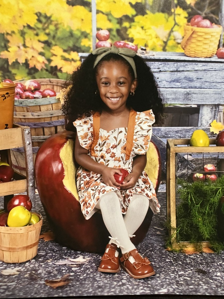 Oh yea, yall look at my stink stink🥹🫶🏾 I love her sm
