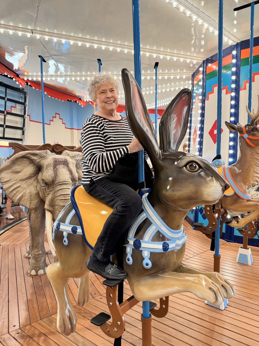 CreasySpringsHC's tweet photo. Round and round around we go, where the Villas stops no one knows. #YoungAtHome #SeniorLiving #TrilogyHealthServices #IndependentLiving #TheArkEncounter https://t.co/0s0FEUQHvX