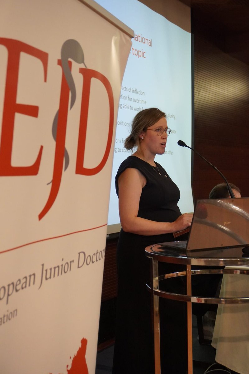 ejdpwg's tweet image. The EU/EEA Committee has just convened at #EJDAM2023 in #Murcia. @SaraLaunio, the committee chair, discussed various issues, including the presence of medical deserts in Europe. Also, preliminary results from EJD's survey on #juniordoctors ' salaries were presented.