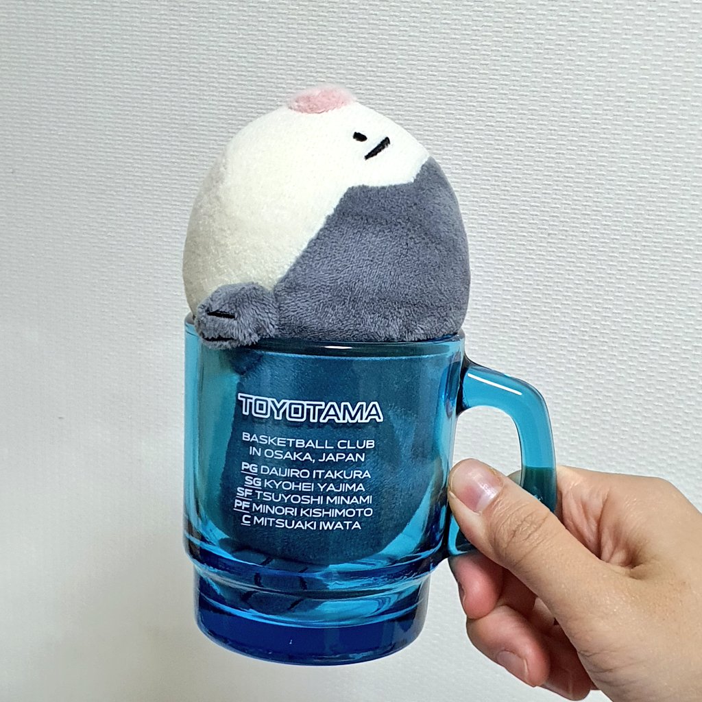 taeb05257957's tweet photo. 날이 춥습니다. 거품이 풍성한 뿅전라떼 한 사바리 하시고 다음 풍전카페 때 다들 다시 런앤건 하십시다. https://t.co/nRoI8KWLUr