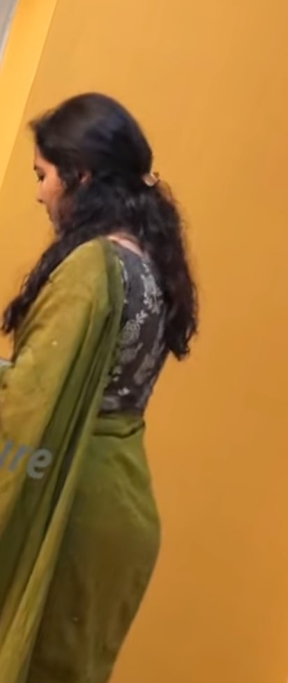 Assattress's tweet photo. Sunitha 🍑🍑🥵 https://t.co/pLZCritGKd
