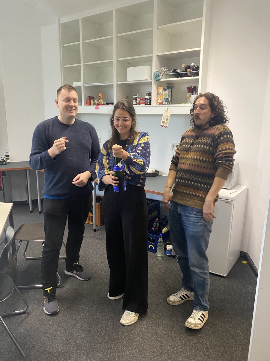 Francesca Bottanelli (@fran_bottanelli) on Twitter photo 3 first authors! 2 papers! Looking forward to getting feedback from the community! <a href="/A_STEDhammer/">Alexander Stockhammer</a> <a href="/petiaadarska/">Petia Adarska</a> <a href="/FreeThePipette/">Luis Wong-Dilworth</a> 3 first authors! 2 papers! Looking forward to getting feedback from the community! <a href="/A_STEDhammer/">Alexander Stockhammer</a> <a href="/petiaadarska/">Petia Adarska</a> <a href="/FreeThePipette/">Luis Wong-Dilworth</a>