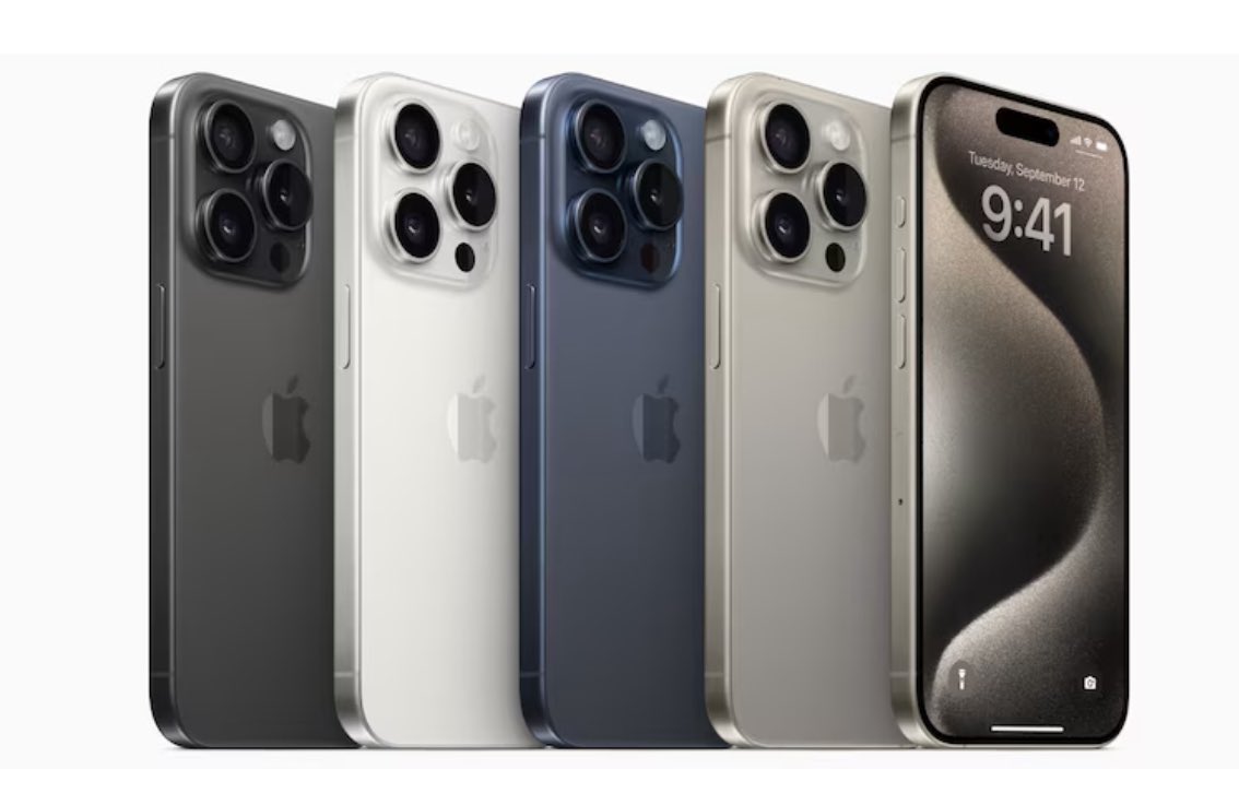 kpkapil33's tweet photo. Made in India IPhone by Tata. https://t.co/YJpoSDOSrX