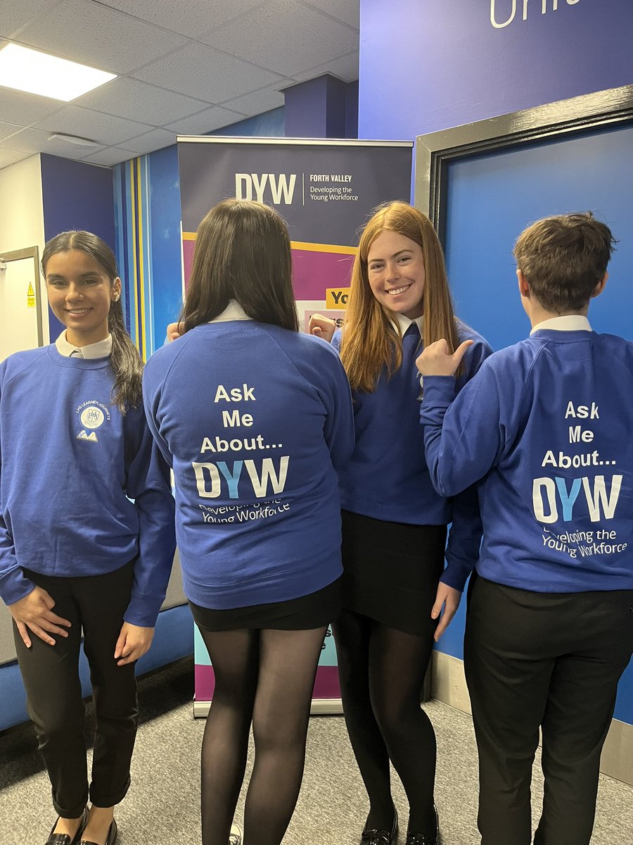 DYW_ForthValley's tweet photo. We were delighted to host colleagues from the Scottish Government and our National DYW Team today at @LarbertHigh 🙌🏻

DYW School Coordinators and pupils showcased some of the amazing employer engagements that took place across the school👏🏼 https://t.co/VyYyZ7Y4vo