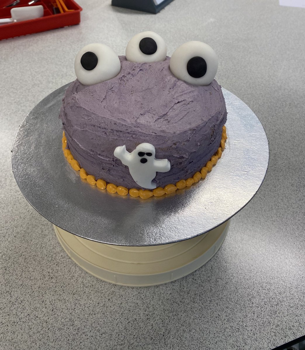 MissAndersonHE tweet media