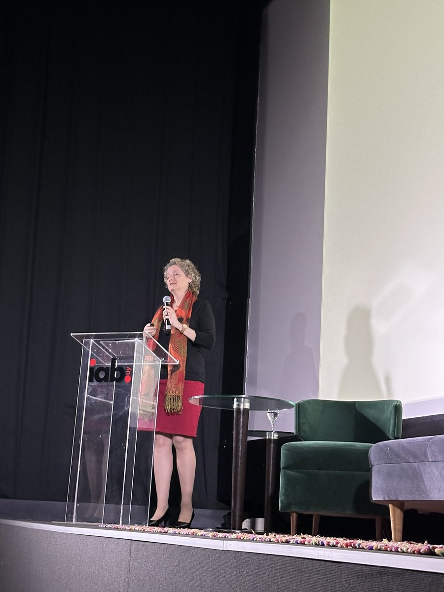 natalia moris (@nataliamoris) on Twitter photo La clave de la emocionalidad en el transmedia storytelling . Muy buena charla de <a href="/Belen_Amadeo/">Belén Amadeo</a> en #iabepolitika <a href="/iaburuguay/">IAB Uruguay</a> La clave de la emocionalidad en el transmedia storytelling . Muy buena charla de <a href="/Belen_Amadeo/">Belén Amadeo</a> en #iabepolitika <a href="/iaburuguay/">IAB Uruguay</a>