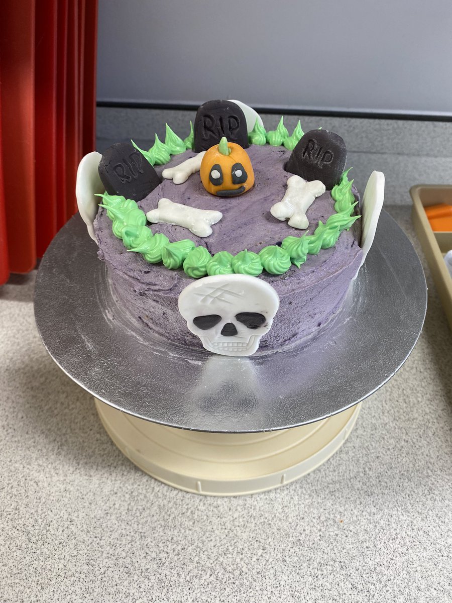 MissAndersonHE tweet media