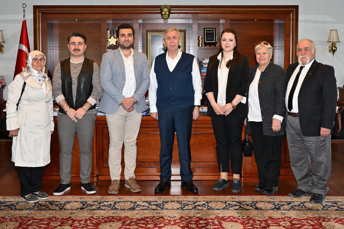 ayaskadinkoop's tweet photo. S.S. Ayaş Kadın Girişimi Üretim ve İşletme Kooperatifi olarak makamında bizleri kabul eden T.C. Ankara Büyükşehir Belediyesi Başkanı Sn. Mansur Yavaş beyefendiye teşekkür eder, saygılarımızı sunarız.

@mansuryavas06 @ankarabbld @ayaskadinkoop https://t.co/FHteirP9C3