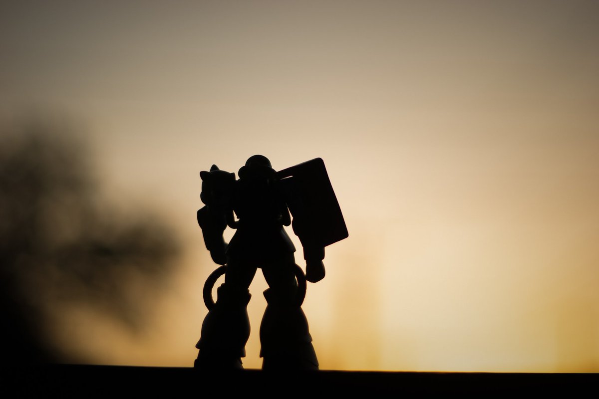 Dog__ken's tweet photo. ソフビザク
#eos20d #ガンダム #ザク https://t.co/O8xDGLpQ78