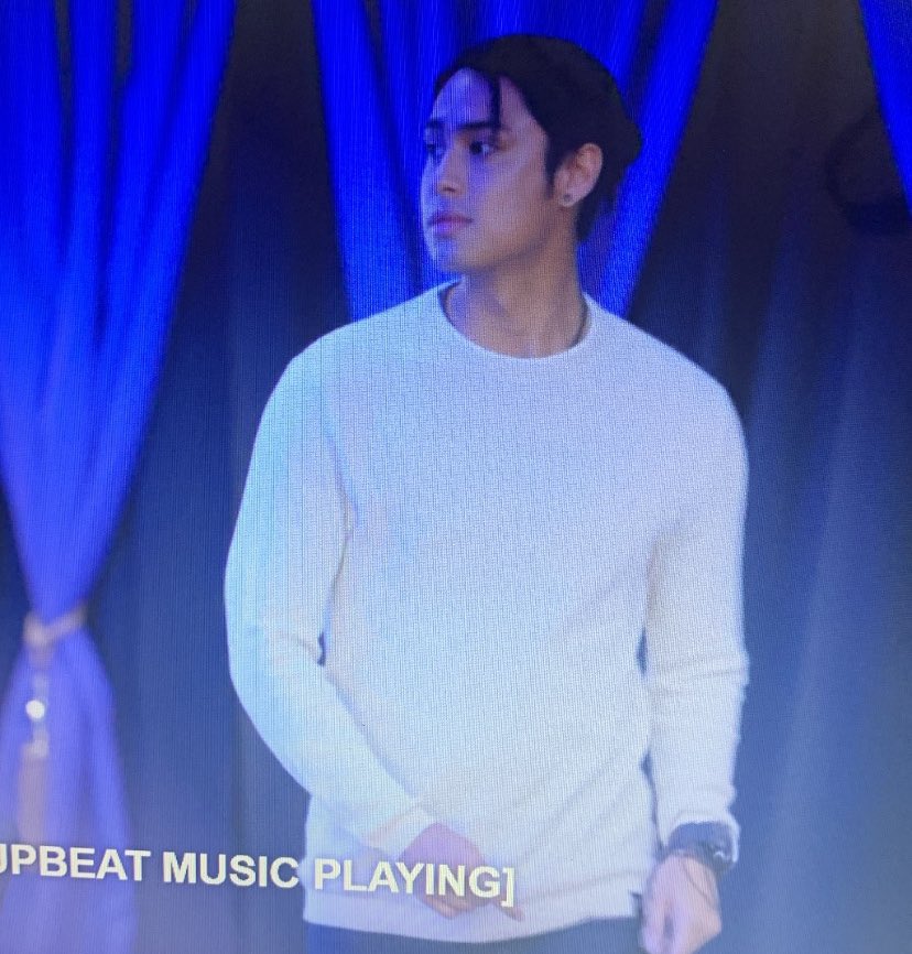belindoll's tweet photo. TALL DARK AND HANDSOME !!! PAPAKASALAN PO TALAGA DONNY PANGILINAN

CARGO ONE STEP CLOSER

#CBMLOnNetflixEP11
#DonBelle | #CantBuyMeLove https://t.co/W2qrOD3dFE