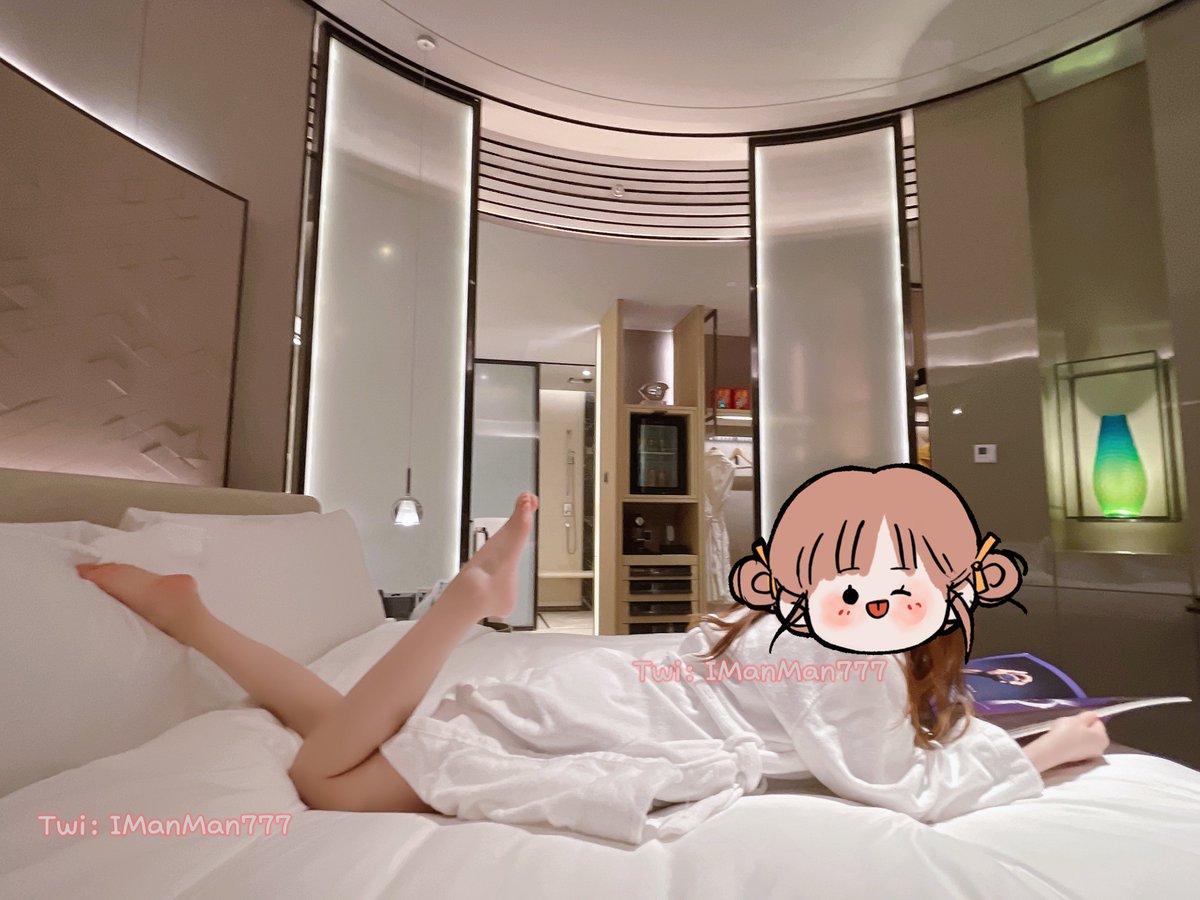 人生不过三万天，何不肆意走人间

@Nicnicmee @tbzt3623 @wqganenshi_ 
#淫妻 #反差 #3P #夫妻日常 #单男 https://t.co/fX6SYEi4iu