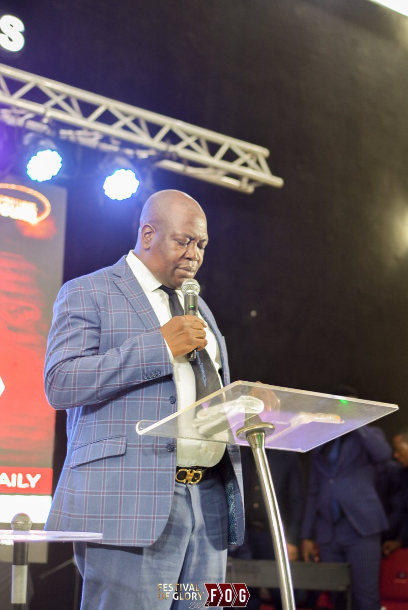 vbccworldwide's tweet photo. FOG 2023 Day two with Reverend Gbenga Kotila was full of God's presence. Chains were broken, mantels were dropped and God's name was glorified. 

Don't miss Day 3 today by 5pm. 
It's going to be very powerful. 

#vbccworldwide #seunfagbemi #fog2023 #churchservice https://t.co/dXiiAXTGBP