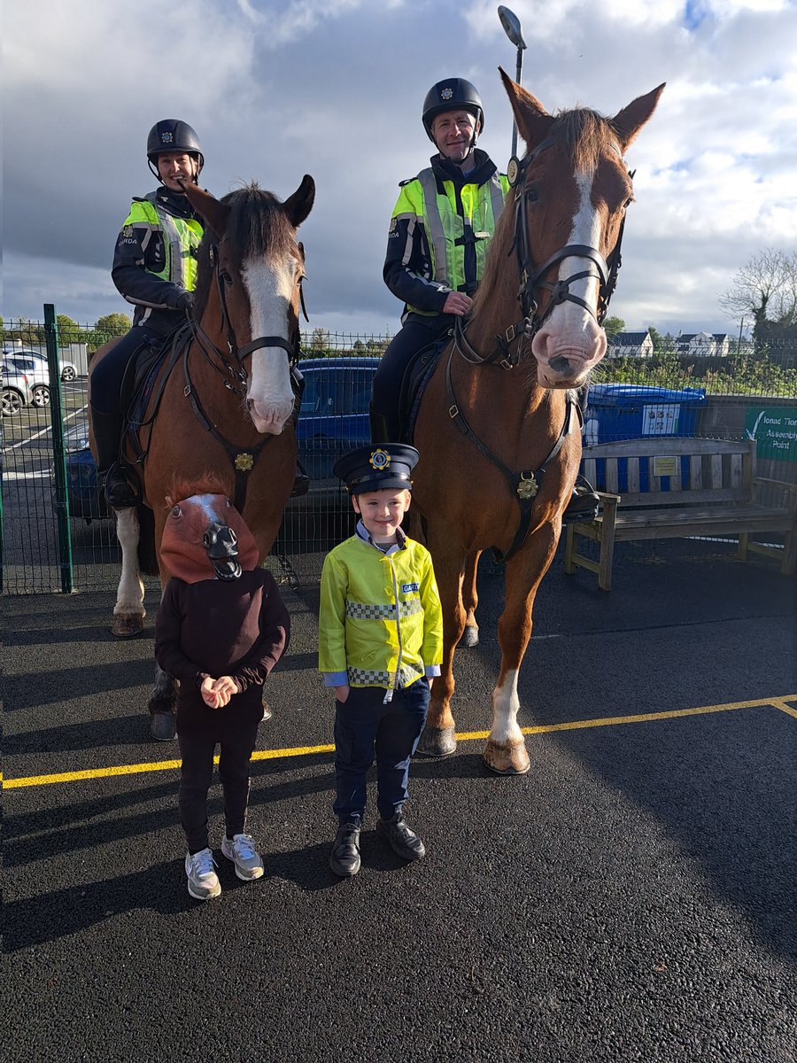A big thank you to all who were involved on our annual Witches Walk on Wednesday. A special thank you to the Garda Mounted Unit for assisting us on our local roads, they even inspired some costumes!!  <a href="/GardaTraffic/">An Garda Síochána</a> <a href="/ActiveFlag/">Active School Flag</a>