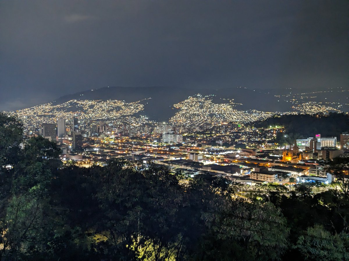 Majid Hajian 💙 tweet media