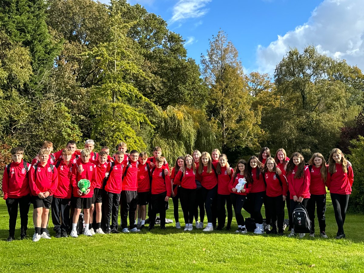 FiveAcresHigh's tweet photo. Our students taking part in the sports tour to Madrid have been safely waved off to the airport. We hope they all have an amazing time! #BeMoreFive #Ambition #Confidence https://t.co/JPwglIcEvr