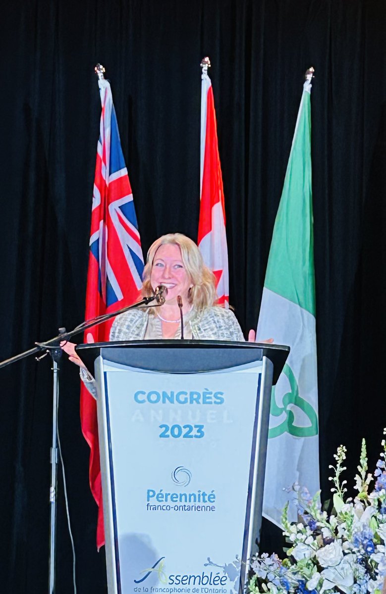 EstelleDuchon's tweet photo. 🎉C’est parti pour le congrès de @MonAssemblee ! Quel plaisir de reconnecter avec nos partenaires @CentrefrancoT @FlorenceNgenze1  à travers la province. #Ensemble pour assurer la pérennité de la francophonie ontarienne. https://t.co/xWN0laD3f0