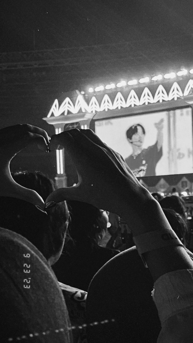 drop foto ini dl lah yah biar ga dikira fake acc🙁🙁🙁🙁🙁🤏🏻