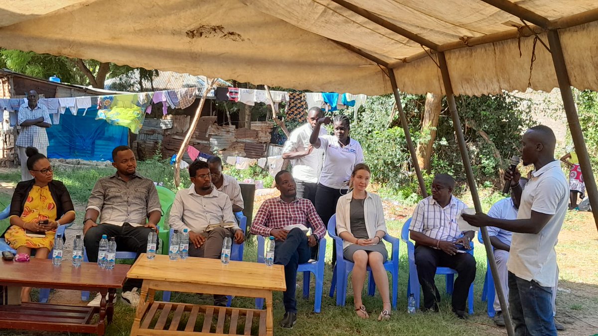 KilifiE19344's tweet photo. After deliberations over the most effective strategy to use in addressing the concerns brought up by the residents, the team decided to start by putting individual duties for waste management into practise and reporting any instances of disregard for environmental rules. https://t.co/6hDhGB6TWJ