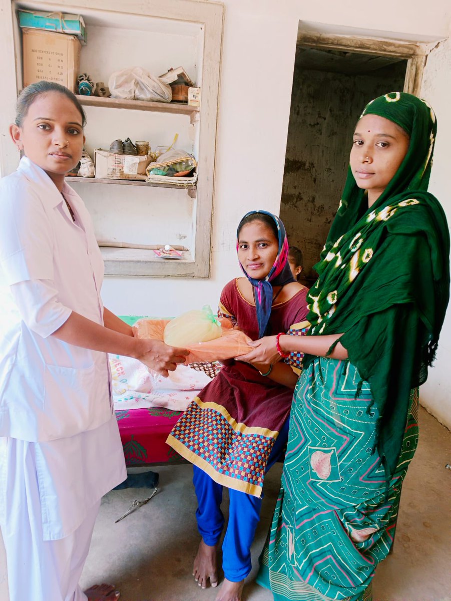 પ્રા આ કેન્દ્ર ચકલાસી
સબ સેન્ટર :-ચકલાસી -૨  માં મ.પ.હે.વ અને FHW દ્વારા એક નવી પહેલ કરવા માં આવી છે જે ચકલાસી -૨ ની ANCકે જે અહીંયા નું લાભાર્થી છે તે પ્રા આ કેન્દ્ર ચકલાસી ખાતે પ્રસૂતિ કરાવવા આવે તે લાભાર્થી ને ૧ કિલો ઘી તથા મચ્છરદાની પ્રોત્સાહન પેટે આપવાની શરૂઆત કરવા માં આવી.