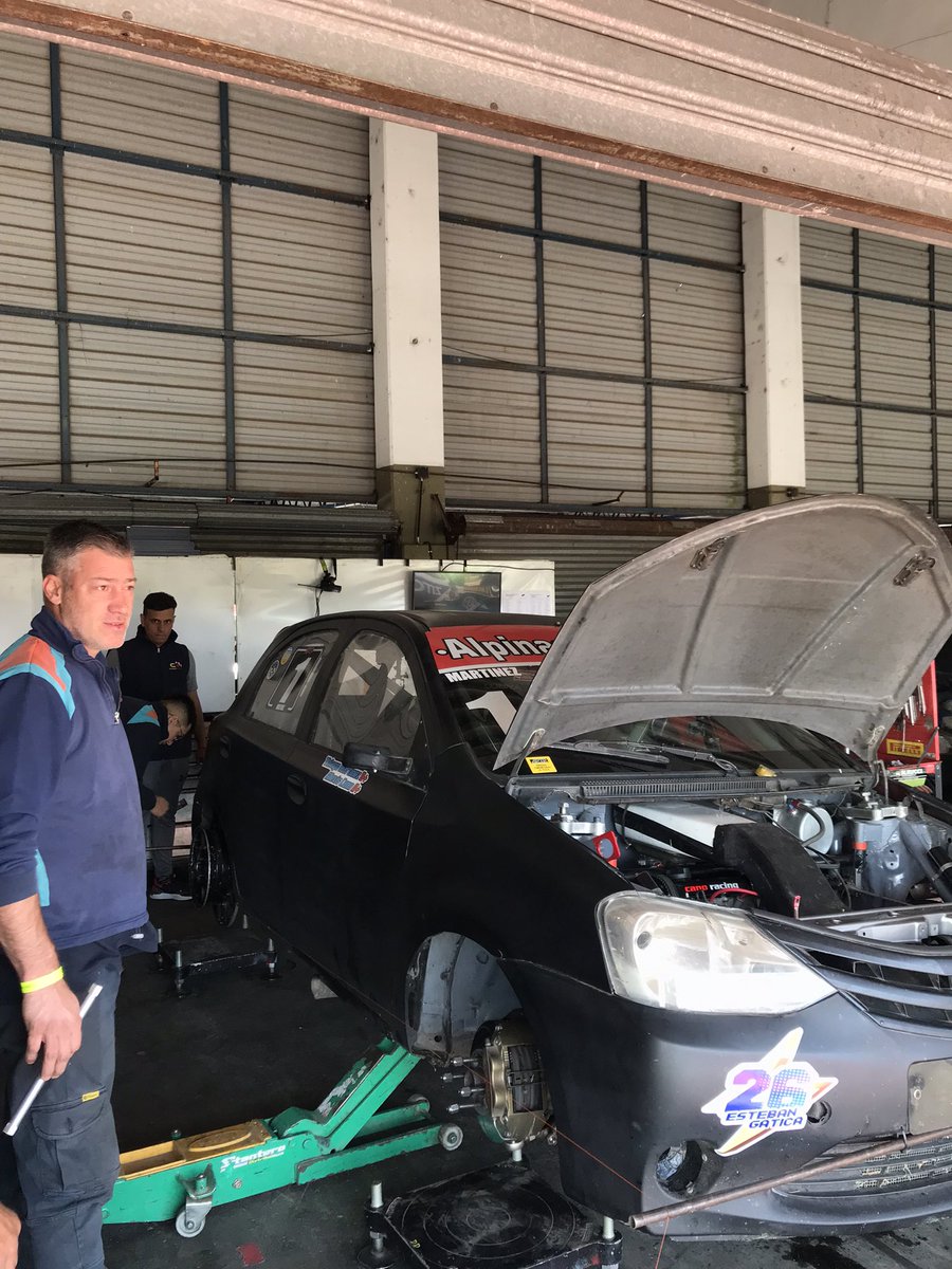Velocisimo_'s tweet photo. #TP | Ultiman detalles los equipos de Clase 3, se pone en marcha el primer entrenamiento en La Plata
@TurismoPista
#TurismoPista
#TP300 https://t.co/Ad7tZJ7KTv