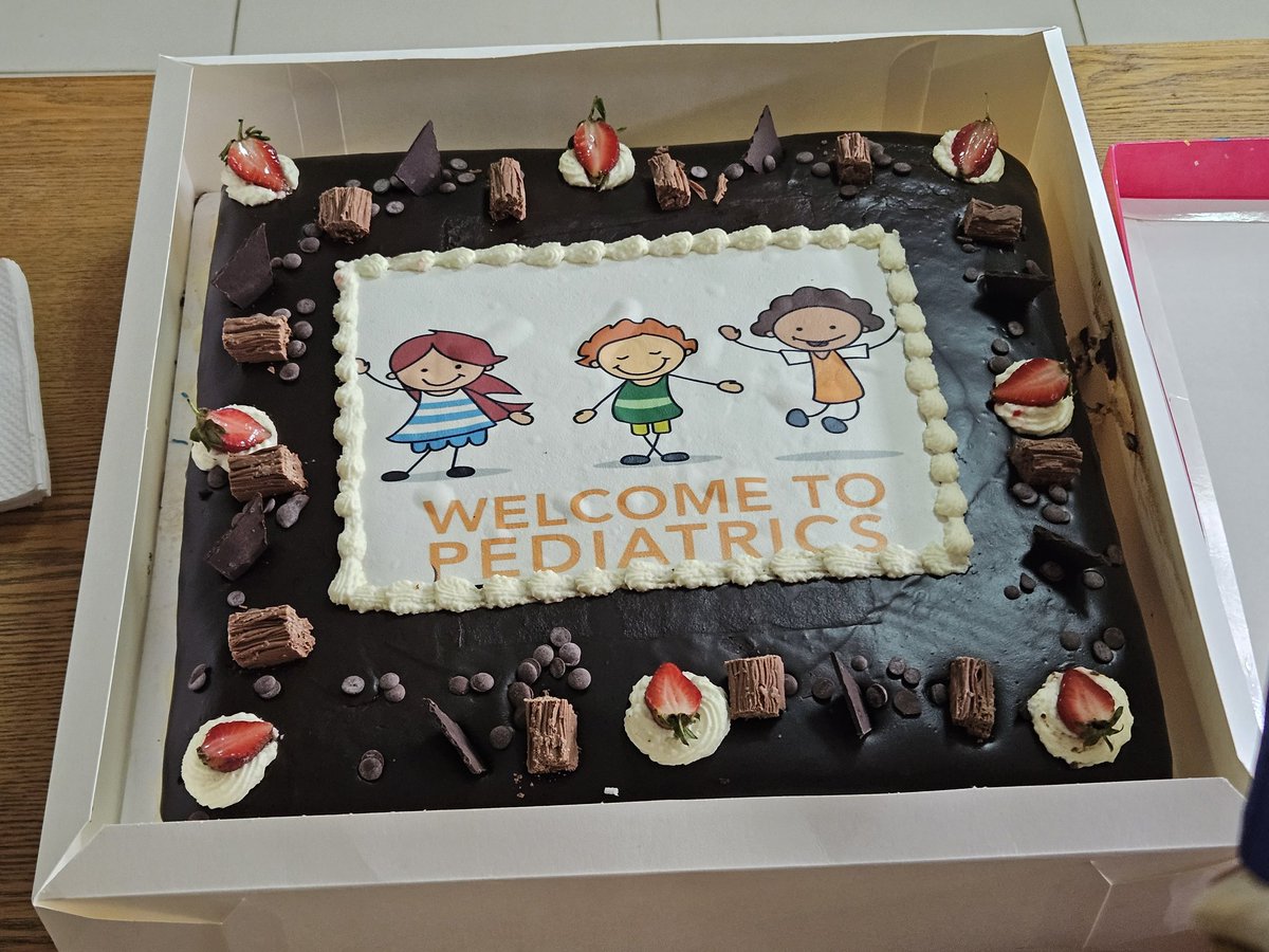 Neotrician's tweet photo. Welcoming our new paediatric residents. Department of Paediatrics and Child Health @uonbi https://t.co/t5nqJxlXaB