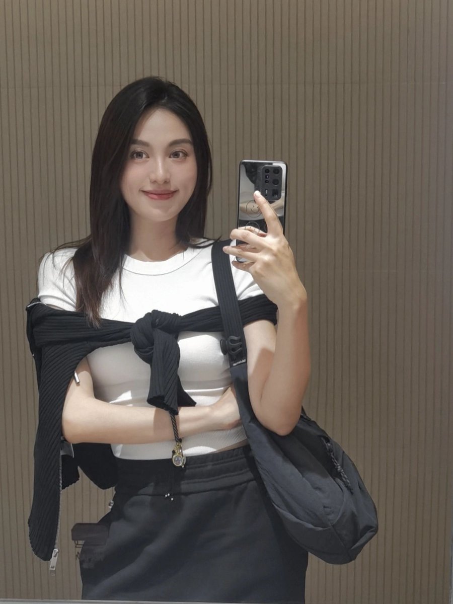 The last working day of the week~