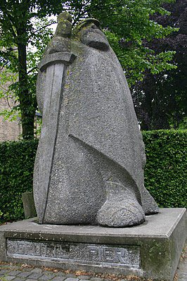 boudewijnsteur's tweet photo. Op deze dag in 1520 overleed Grutte Pier, aanvoerder van de Arumer Zwarte Hoop. Hij streed voor de Friese Vrijheid, tegen de Hollanders. Hij staat bekend om zijn enorme lengte en van de sjibbolet: Bûter, brea en griene tsiis, wa't dat net sizze kin, is gjin oprjochte Fries https://t.co/njwvkL1AOX
