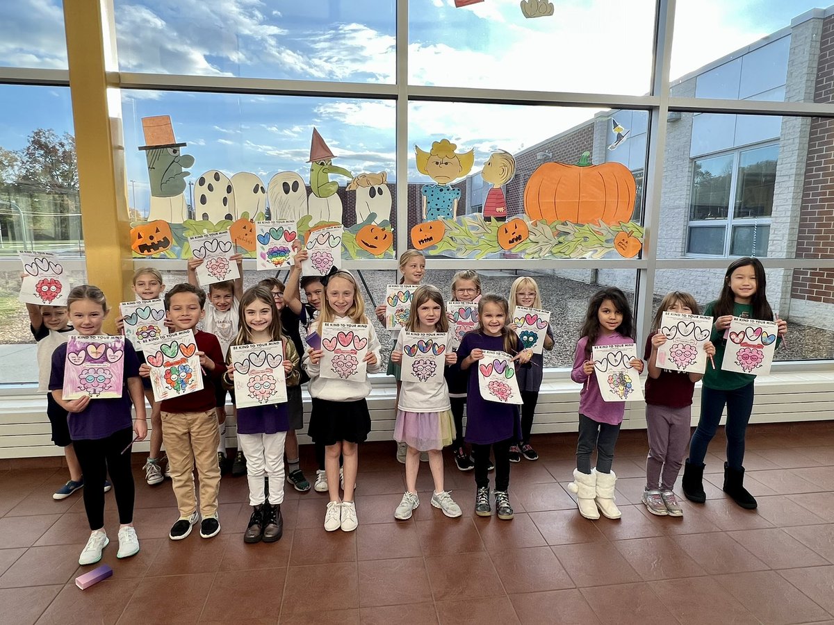 Congratulations to our Red Ribbon Week coloring contest winners! 
🎗️❤️🎉