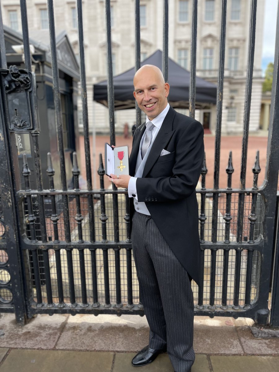 FIRE magazine tweet media