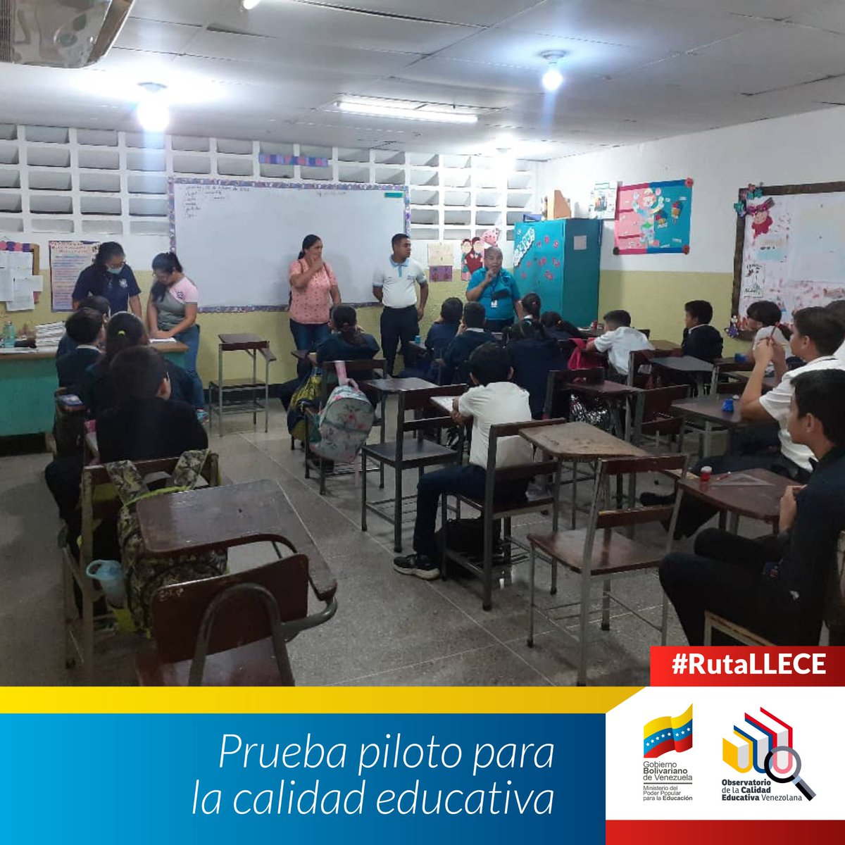 #27Octubre 
En Aragua continúan realizando las Pruebas Piloto de la Calidad Educativa. 
¡Aragua Es Educación!
#DialogonConvivenciaYPaz 
<a href="/NicolasMaduro/">Nicolás Maduro</a> 
<a href="/_LaAvanzadora/">Yelitze Santaella</a> 
@MPPEDUCACION 
@PiedadQuintana1 
<a href="/Soykarinacarpio/">Karina Carpio</a>