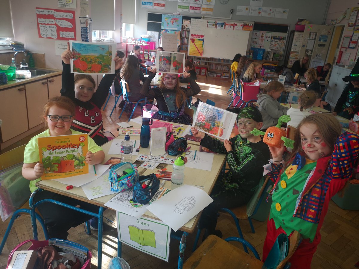 sniosagain's tweet image. A #Spookley story for class, today. With an actual model of #Spookley to make the book even more fun! Thanks to 3rd Class for helping and for their great listening skills 😊