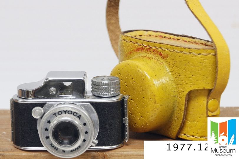 #artiFACT This miniature camera and its yellow leather carrying was once believed to have been stolen from the Museum! Thankfully that wasn't the case.
ID: 1977.12.1
#objectoftheweek #powellriver #qathetmuseum #qathetregion