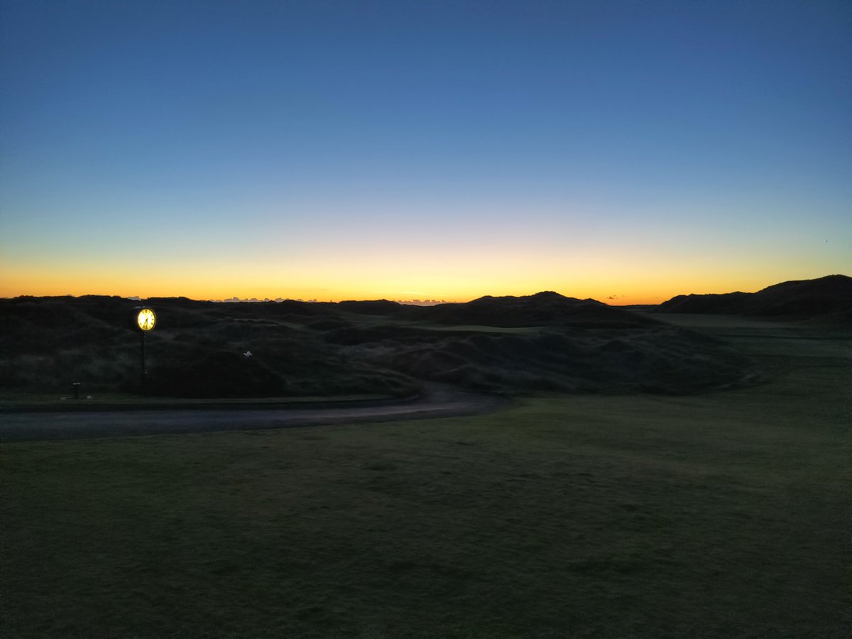 ianmccormack10's tweet photo. @IslandGolfClub Was pretty epic the other morning https://t.co/3r3sxrE1pk