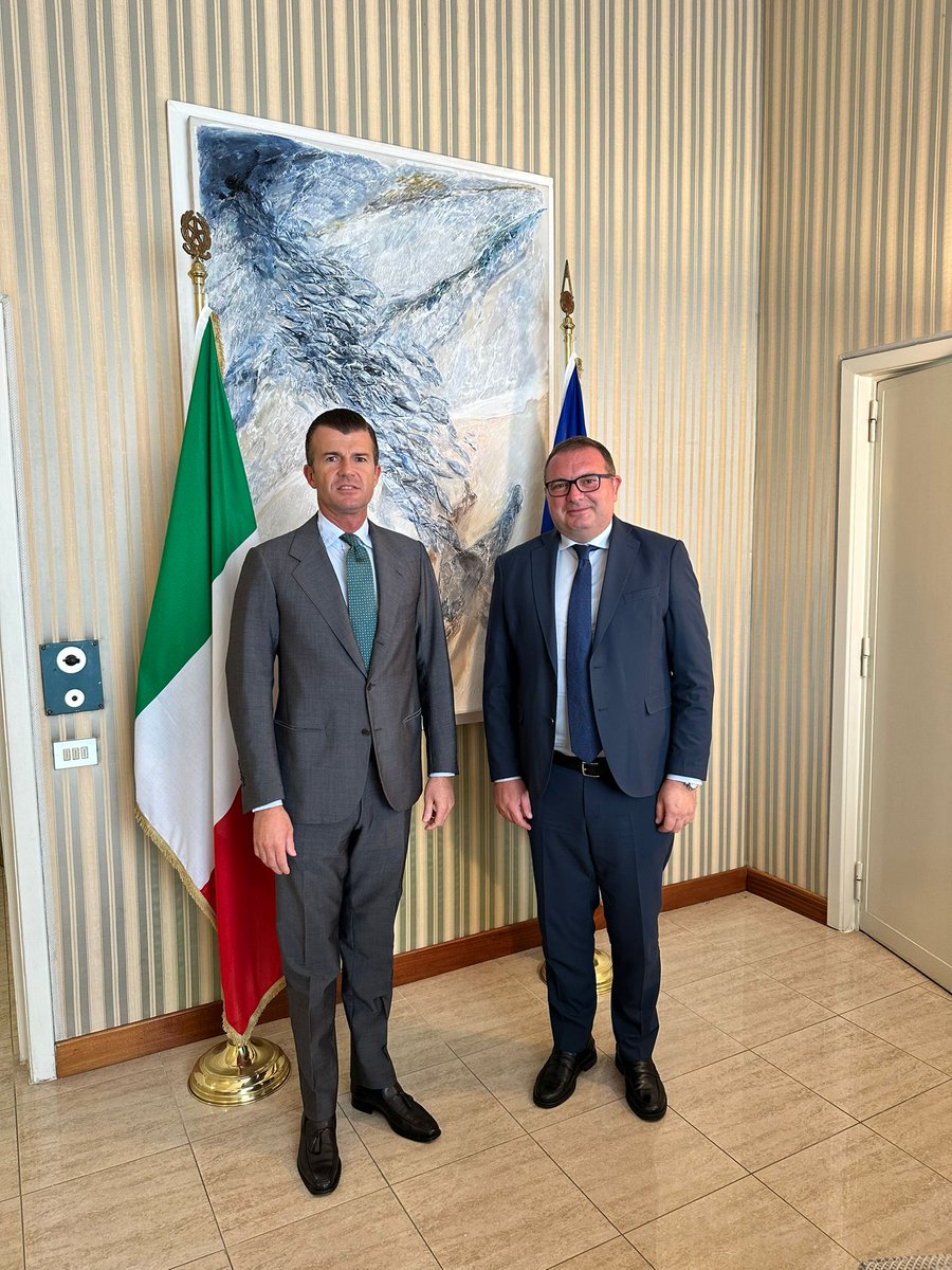 Presso il Ministero degli Affari Esteri avviato un dialogo su difesa civica e diritti umani. coordifesacivicaitalia.it/?p=1202 <a href="/ItalyMFA/">Farnesina 🇮🇹</a> <a href="/GiorgioSilli/">Giorgio Silli</a> <a href="/marinofardelli/">Marino Fardelli</a>