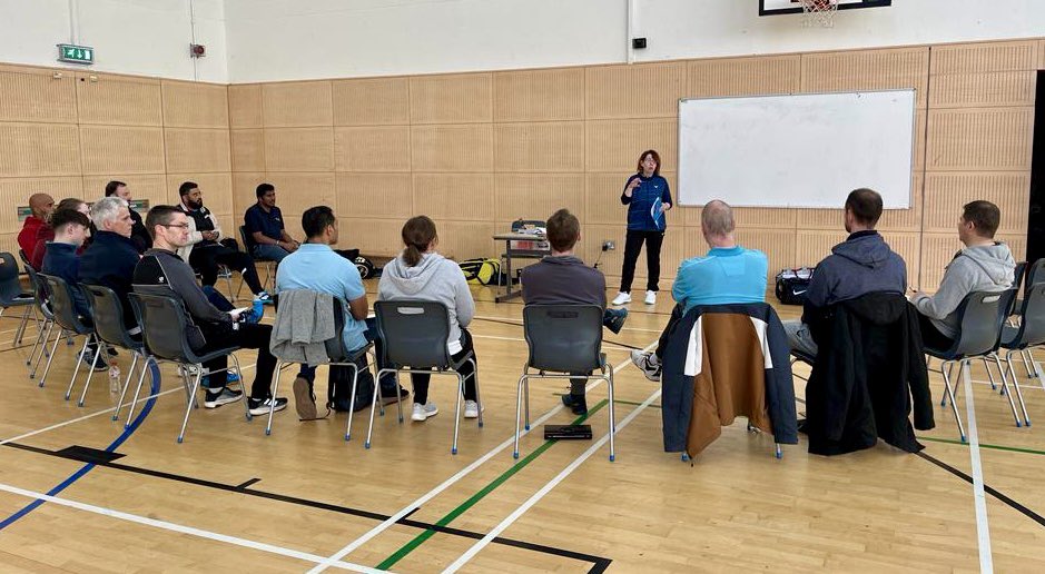 Craig_Mcc1's tweet photo. I’m lucky to have such a talented coach developer base to work with, as Ireland leads the way in terms of quality and capacity of coach education courses. 

We put over 100 people across all four provinces through our courses over a 2 month period

https://t.co/RArfY3Kf7I https://t.co/83w7bujme8