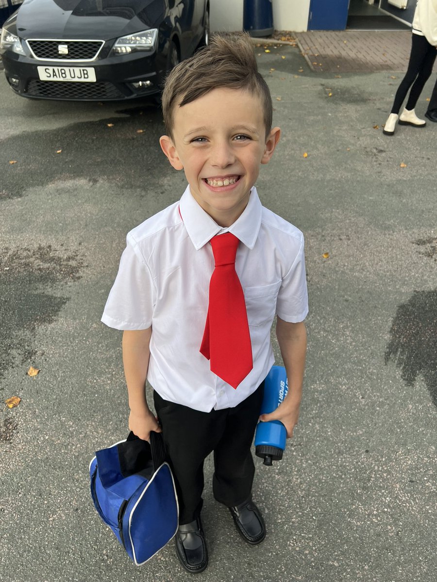 TashaWoolly's tweet photo. After his first game for @YorkCityFC against West Brom the boyo is scrubbing his boots ready for his 2nd game tomorrow against Peterborough United 💙 you got this ols ⚽️ https://t.co/UBRrutCrt4