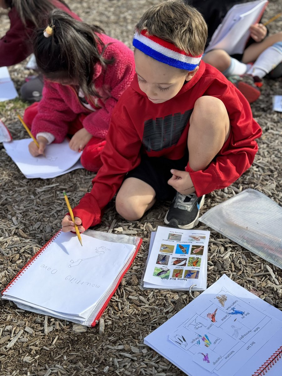 GCSD_Stream's tweet image. Using Outdoor Education in STREAM Classes to promote physical and mental wellness during Red Ribbon Week @GCSD_Deasy School. #sparkingcuriosity