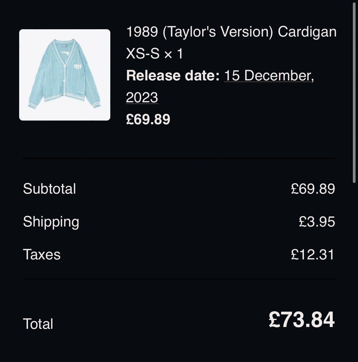 m_aiag's tweet photo. 14 year old me is screaming right now🥹🩵 #1989TaylorsVersion https://t.co/dxN5ufMEIs